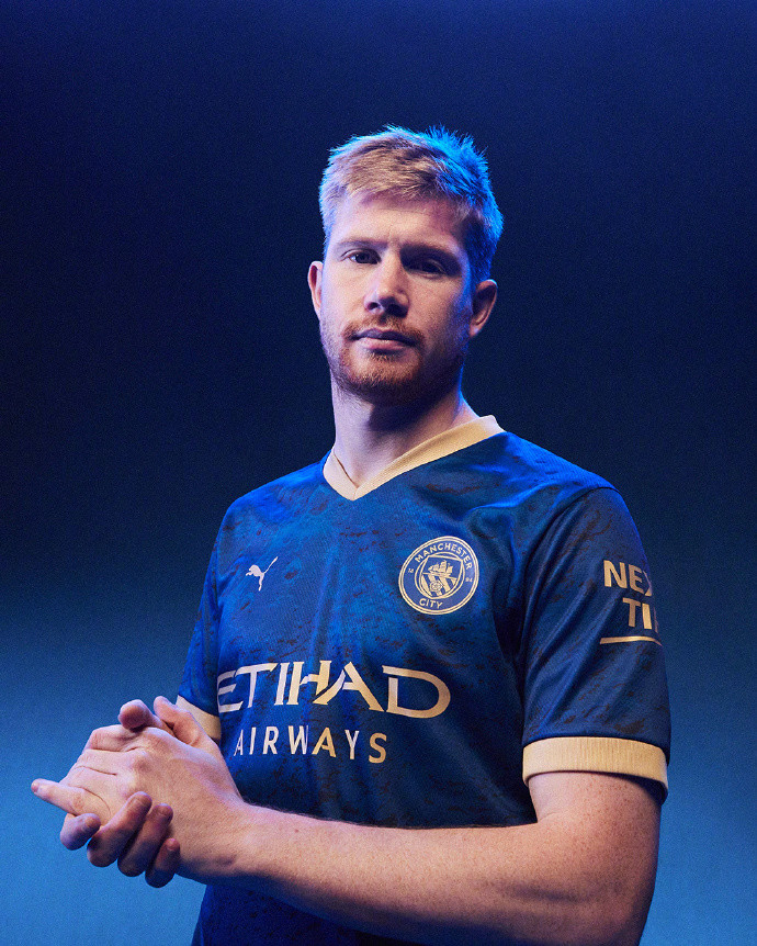 巴黎人报：舍瓦利耶有望迎来国家队首秀，多名轮换球员将出场（巴黎人报：舍瓦利耶或迎国家队处子战，多位轮换球员预计登场）