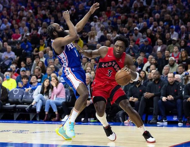 王钰栋新经纪公司：曾代理莱万、拜尔，旗下球员多在德国、瑞士踢球（王钰栋加盟新经纪：曾服务莱万、拜尔，客户多在德瑞联赛效力）