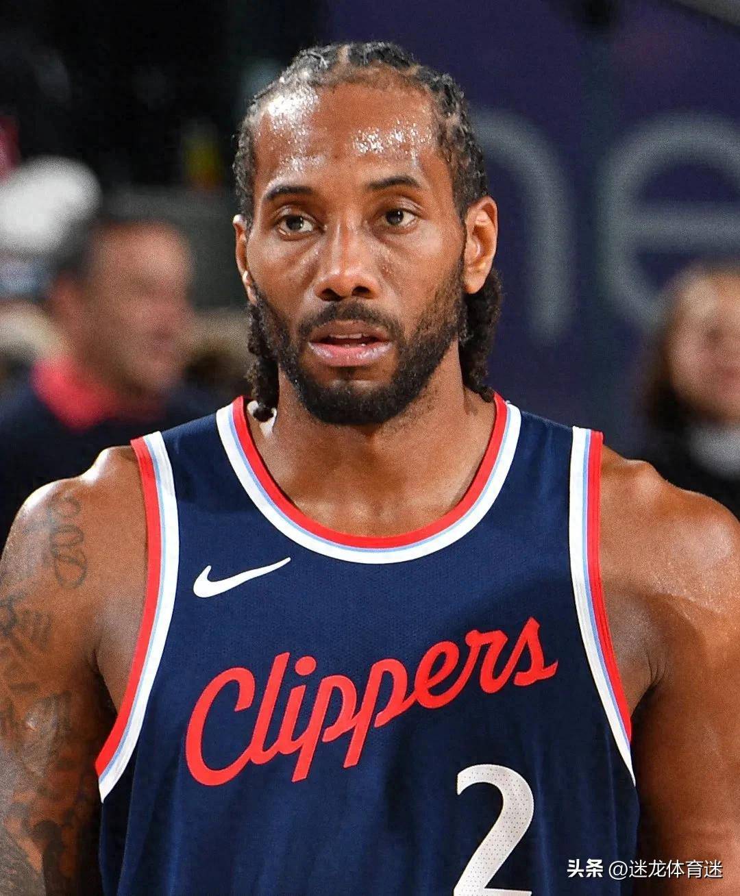 9场6球，身为中场的若昂-内维斯成为本赛季巴黎队内第一射手（9战6球，中场若昂-内维斯领跑巴黎本季射手榜）