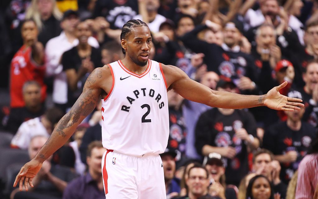 巴萨官方：欧冠对法鹰将检查穿客队球衣者身份，排除非法购票（巴萨通告：欧冠战法鹰将核验身着客队球衣者身份，杜绝非法购票）