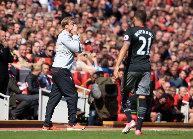 斯帕莱蒂：让佩林首发，是因为迪格雷戈里奥有点肠胃炎（因迪格雷戈里奥轻微肠胃炎，斯帕莱蒂安排佩林首发）