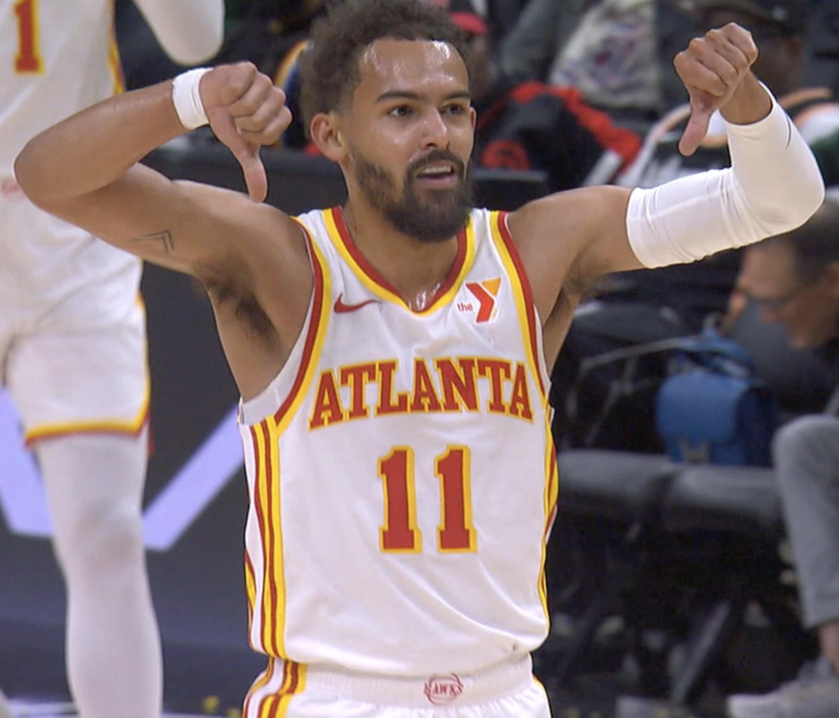 足球世界杯官方公布首批裁判名单，引发讨论（国际足联发布世界杯首批裁判阵容，社会各界热议）