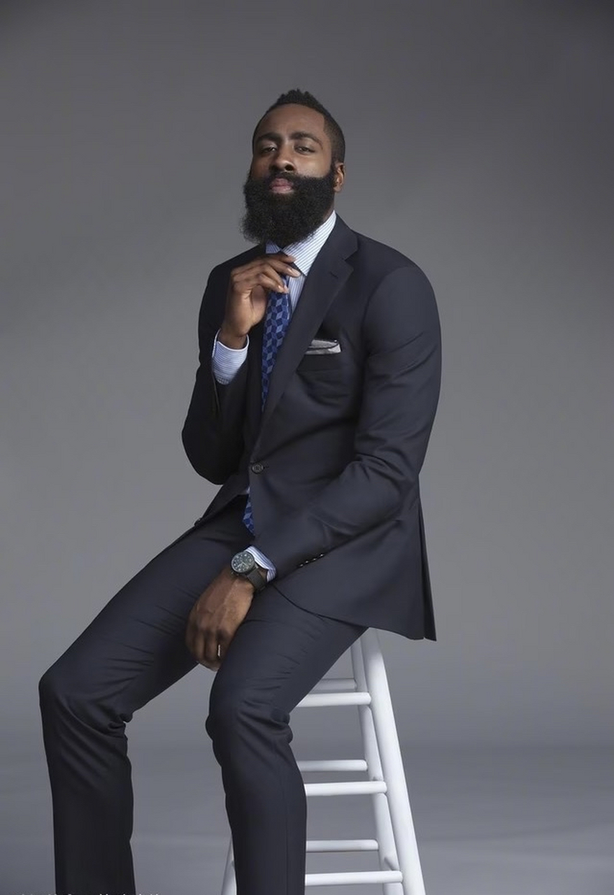 记者：加拉塔萨雷希望免费租借萨拉赫，合同半年800万欧（报道：加拉塔萨雷拟零租金租借萨拉赫，半年合约800万欧元）