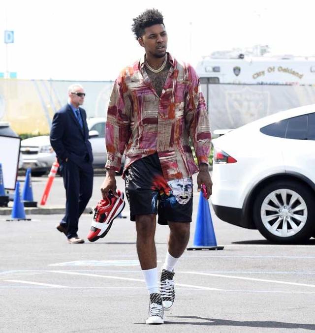 德克：雷霆显然是西部冠军的热门，但湖人可能会成为黑马（德克：西部夺冠看好雷霆，湖人具黑马潜质）