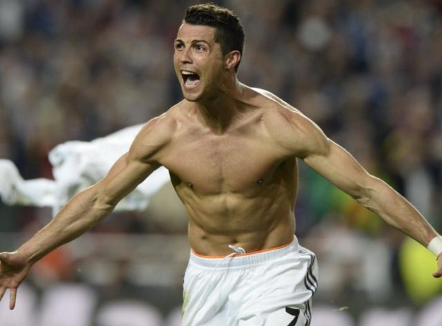 意天空：斯皮可能复出踢罗马，吉尔摩回英格兰接受耻骨痛会诊（意大利天空：斯皮有望伤愈复出战罗马，吉尔摩回英接受耻骨伤评估）