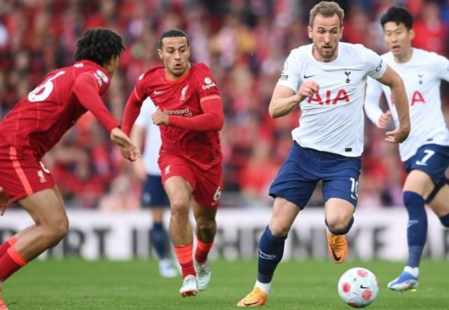 不敌富勒姆！热刺今年英超主场已输10场，追平队史纪录（热刺主场负于富勒姆，今年英超主场第10场告负，追平队史纪录）