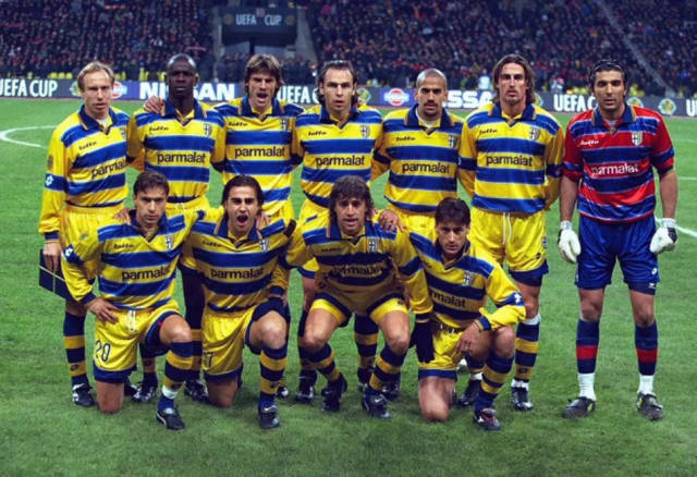 那不勒斯主场迎战尤文图斯，两队积分相近，那不勒斯伤兵满营，主场难胜尤文，可能战平。（意甲焦点：伤病缠身的那不勒斯主迎尤文，积分接近，平局更可期）