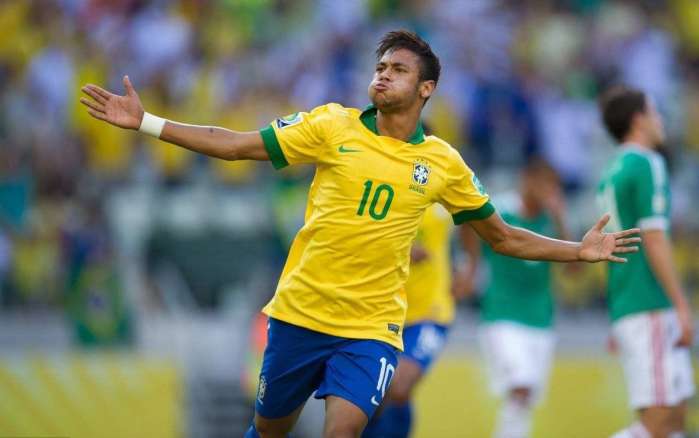 首节就要崩！火箭四分钟狂轰17分 阿门汤普森连拿8分两次打停湖人（首节崩势初现！火箭四分钟狂砍17分，阿门-汤普森连得8分两度逼停湖人）