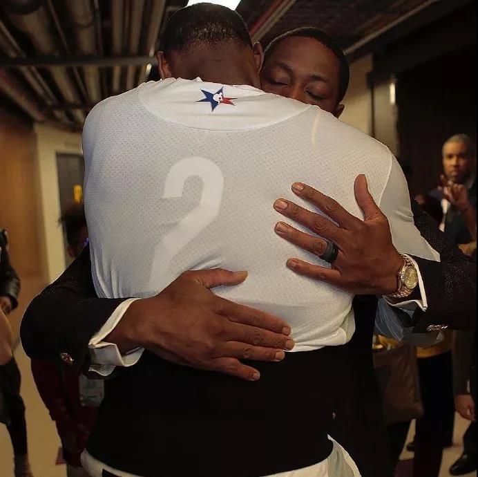 吉迪砍生涯第22次三双，在历史三双榜上超越贾巴尔和科比（吉迪完成生涯第22次三双，三双历史榜超越贾巴尔与科比）