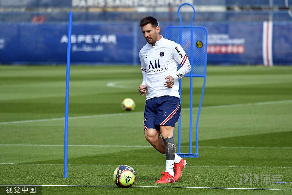 彭啸：说不遗憾是假的，更希望并肩作战过的兄弟们能越来越好（彭啸：说没有遗憾不现实，更盼曾并肩作战的兄弟们越来越好）